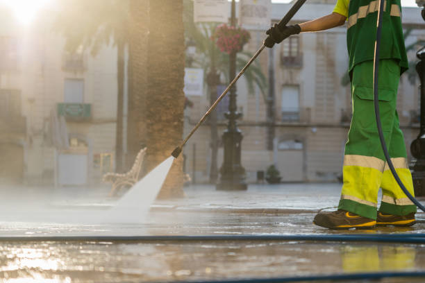 Best Animal Enclosure Cleaning  in Marlow Heights, MD